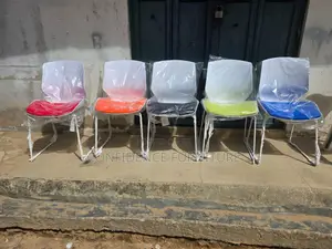 Quality Metal Leg Rubber Padded Chair
