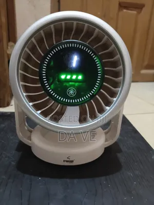 6 Inch Iwin Rechargeable Desktop Fan