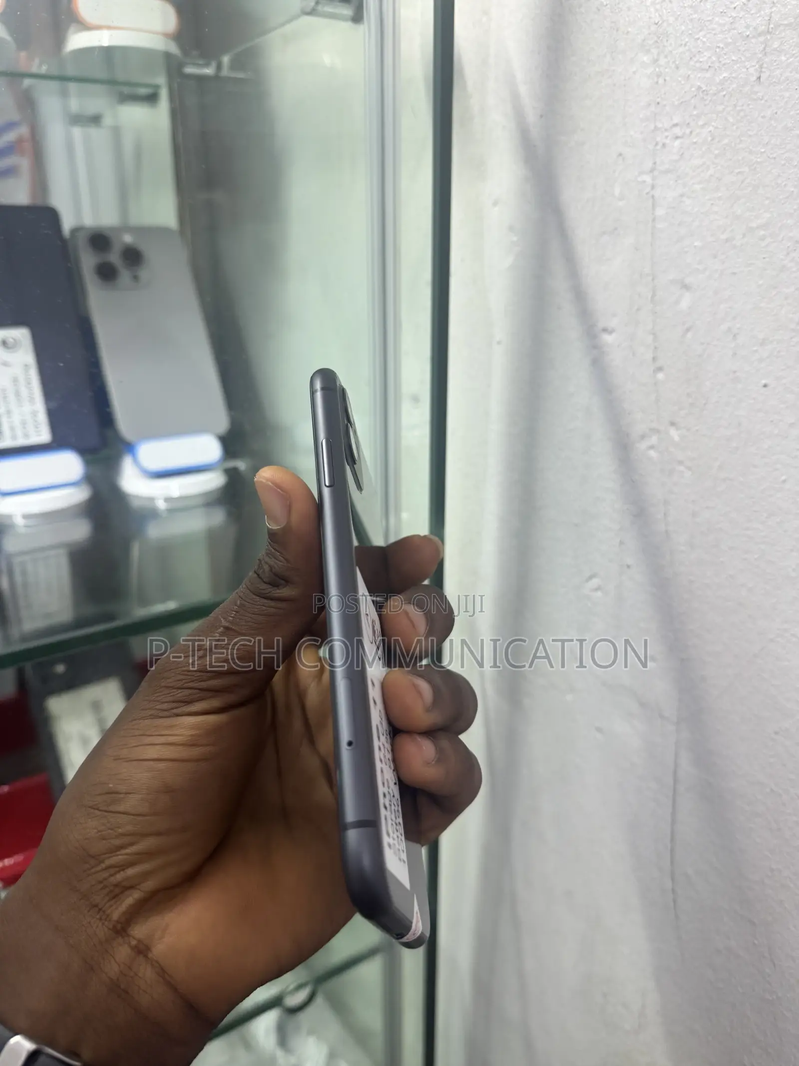Apple iPhone 11 64 GB Black