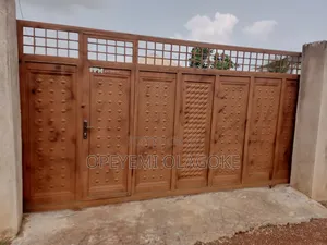 3bdrm Bungalow in Redemption Avenue for sale