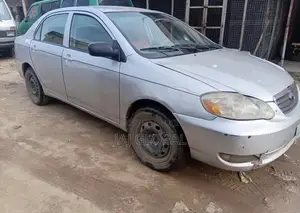 Toyota Corolla 2005 Silver