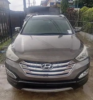 Hyundai Santa Fe 2014 Brown