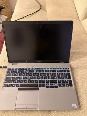 Laptop Dell Precision 3551 8GB Intel Core i7 SSD 256GB