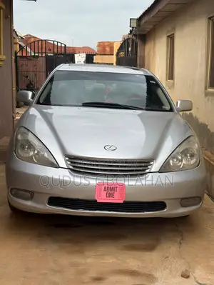 Lexus ES 300 2004 Silver