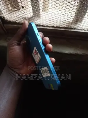 New Apple iPhone 13 128 GB Blue