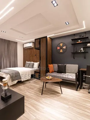 Deluxe Studio Apartment With a Work Station