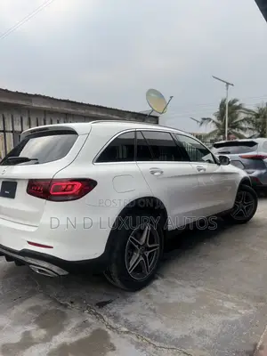 Mercedes-Benz GLC-Class 2021 White