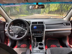 Toyota Camry 2016 Red