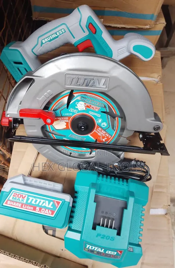 Total 20v Cordless Circular Saw Machine