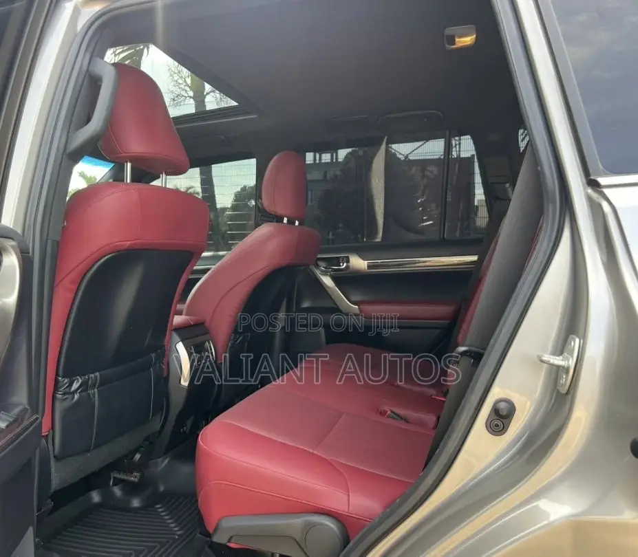 Lexus GX 2020 Gray