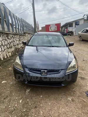 Honda Accord Automatic 2005 Gray