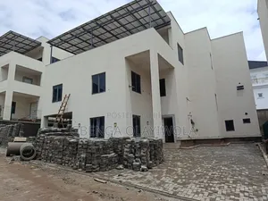 5bdrm Duplex in Asokoro for rent