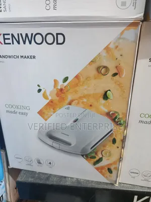 Kenwood 4 Slice Toaster/ Sandwich Toaster.