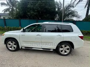 Toyota Highlander Limited 2008 White