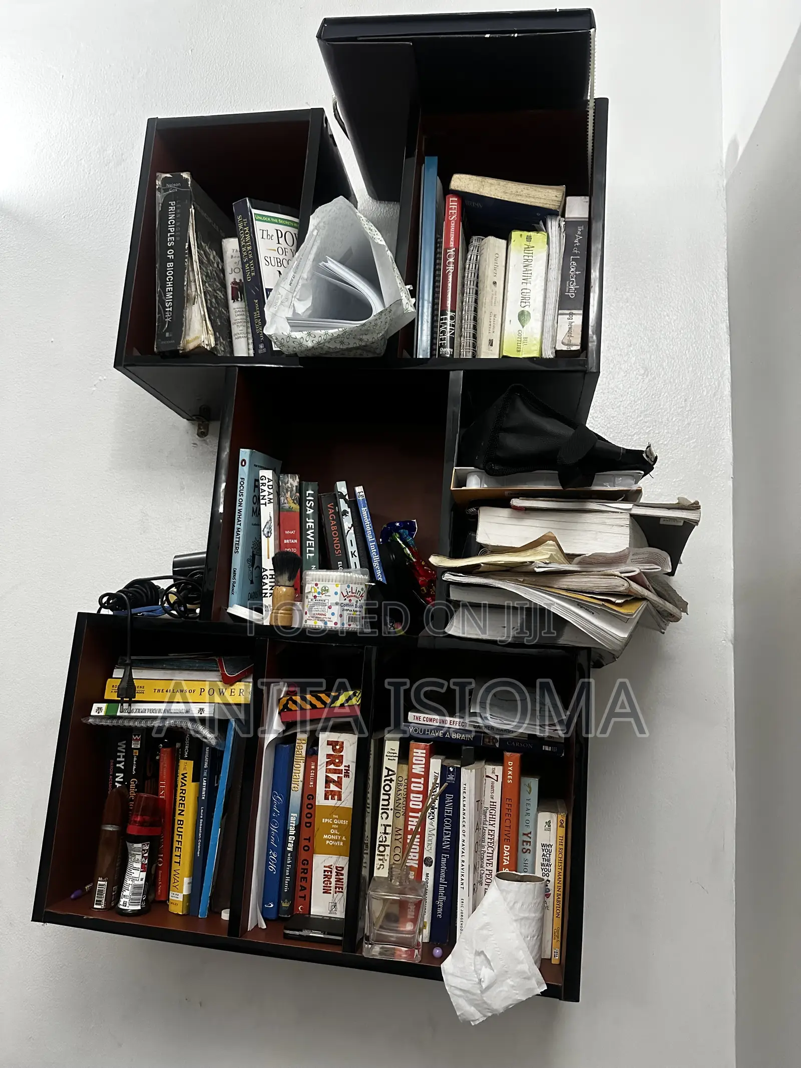 Floating Bookshelf