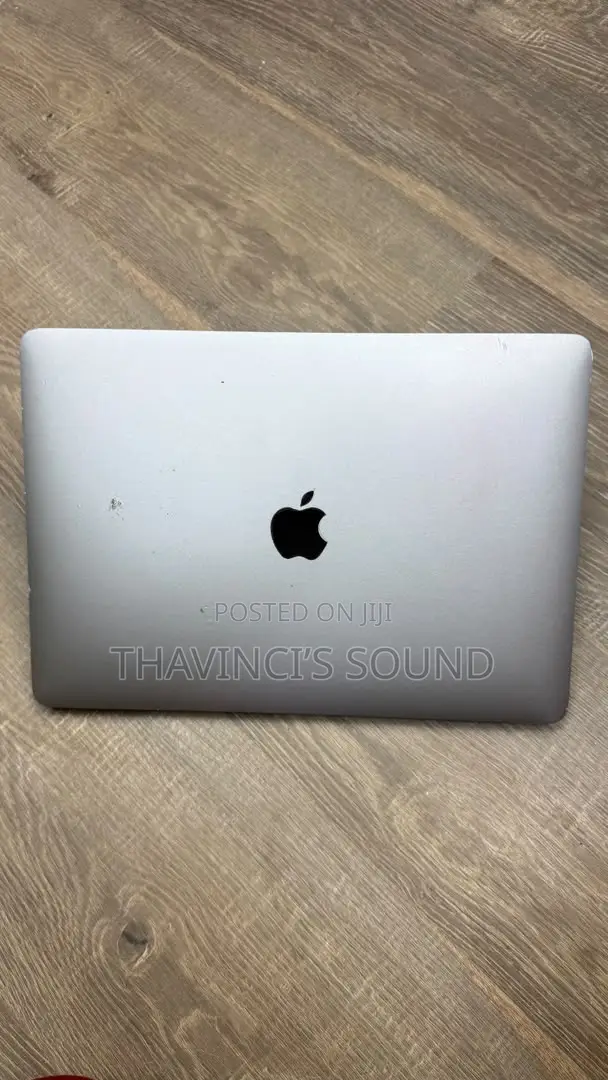 Laptop Apple MacBook Pro 2017 16GB Intel Core i7 SSD 512GB