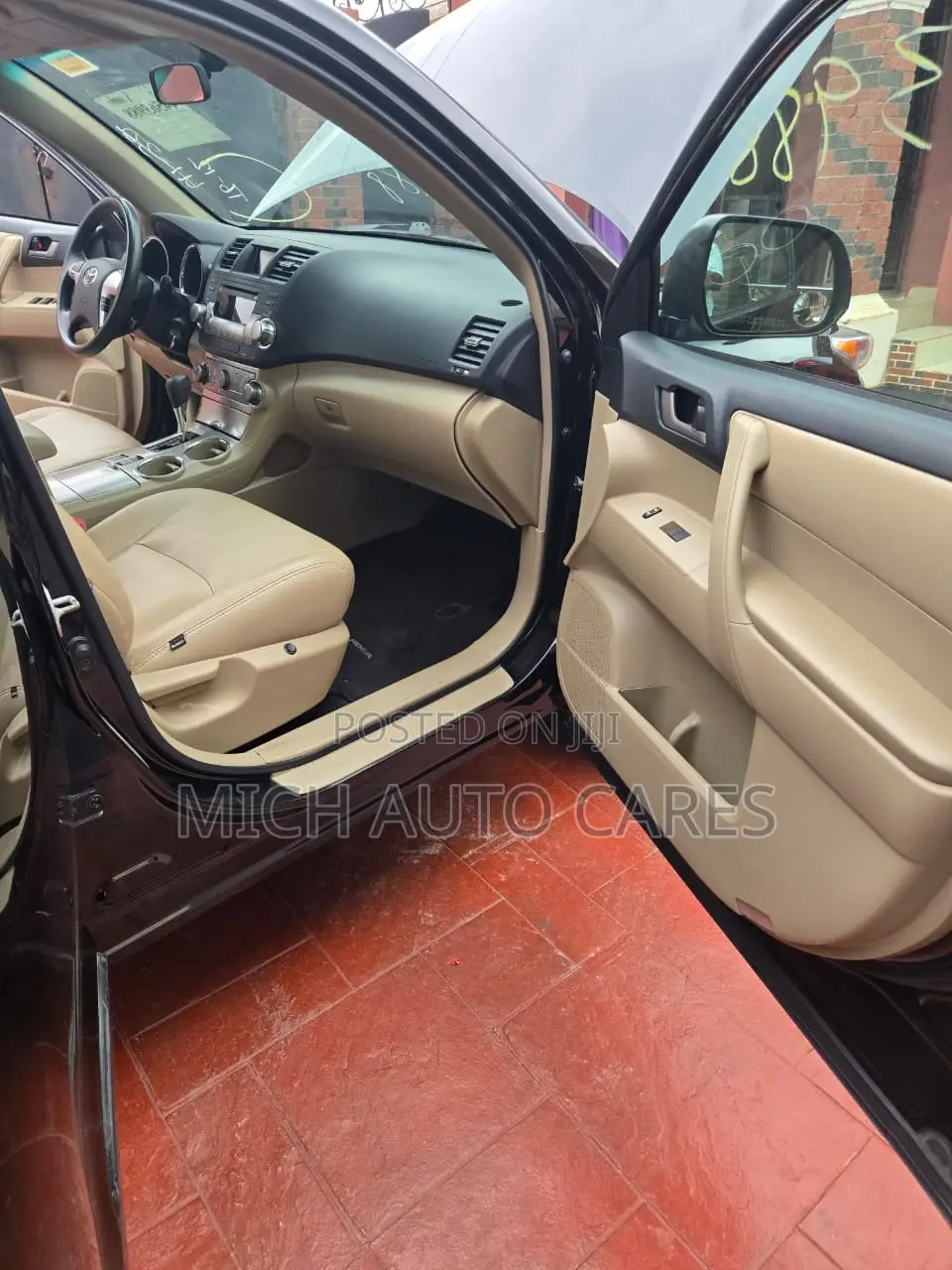 Toyota Highlander Limited 2011 Black