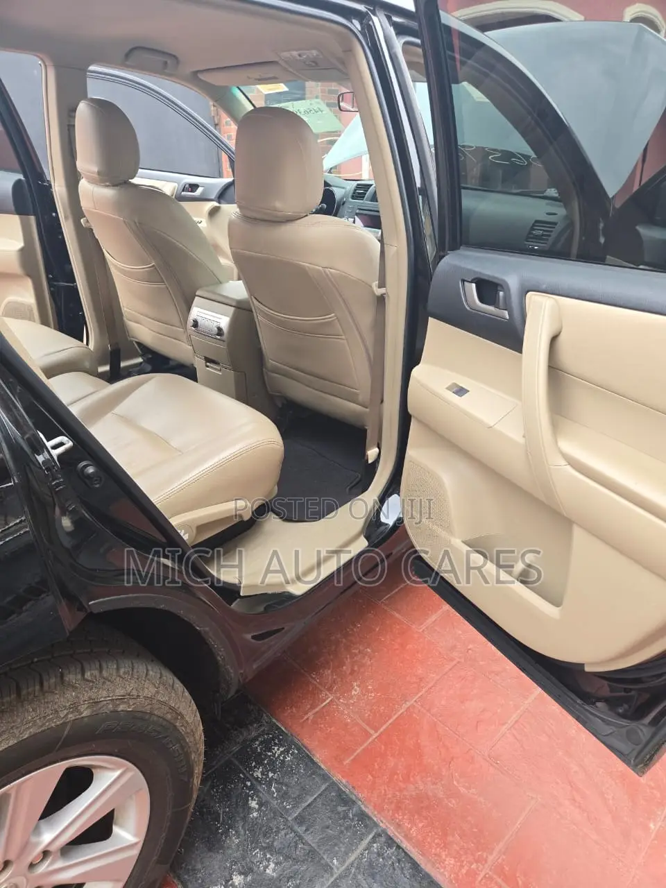 Toyota Highlander Limited 2011 Black