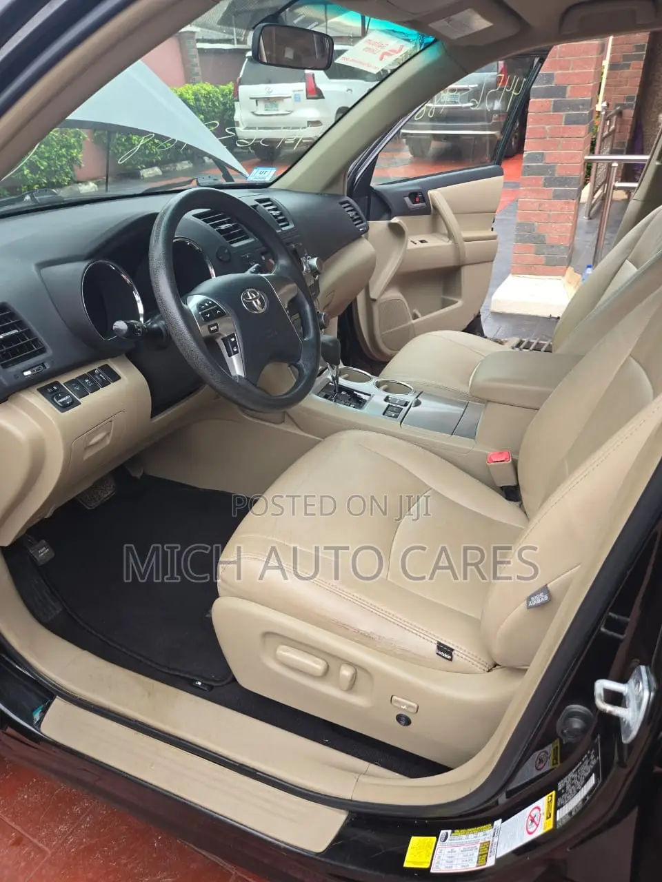 Toyota Highlander Limited 2011 Black