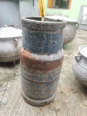 Pots Cylinder and Spoon