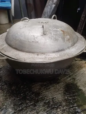 Pots Cylinder and Spoon