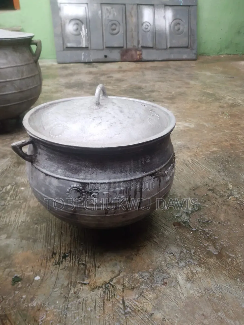 Pots Cylinder and Spoon