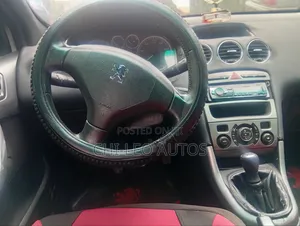 Peugeot 308 2010 Silver