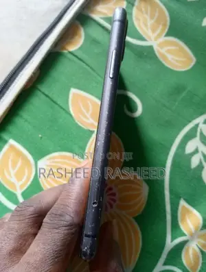Apple iPhone 11 64 GB Black