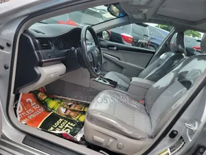 Toyota Camry 2013 Silver