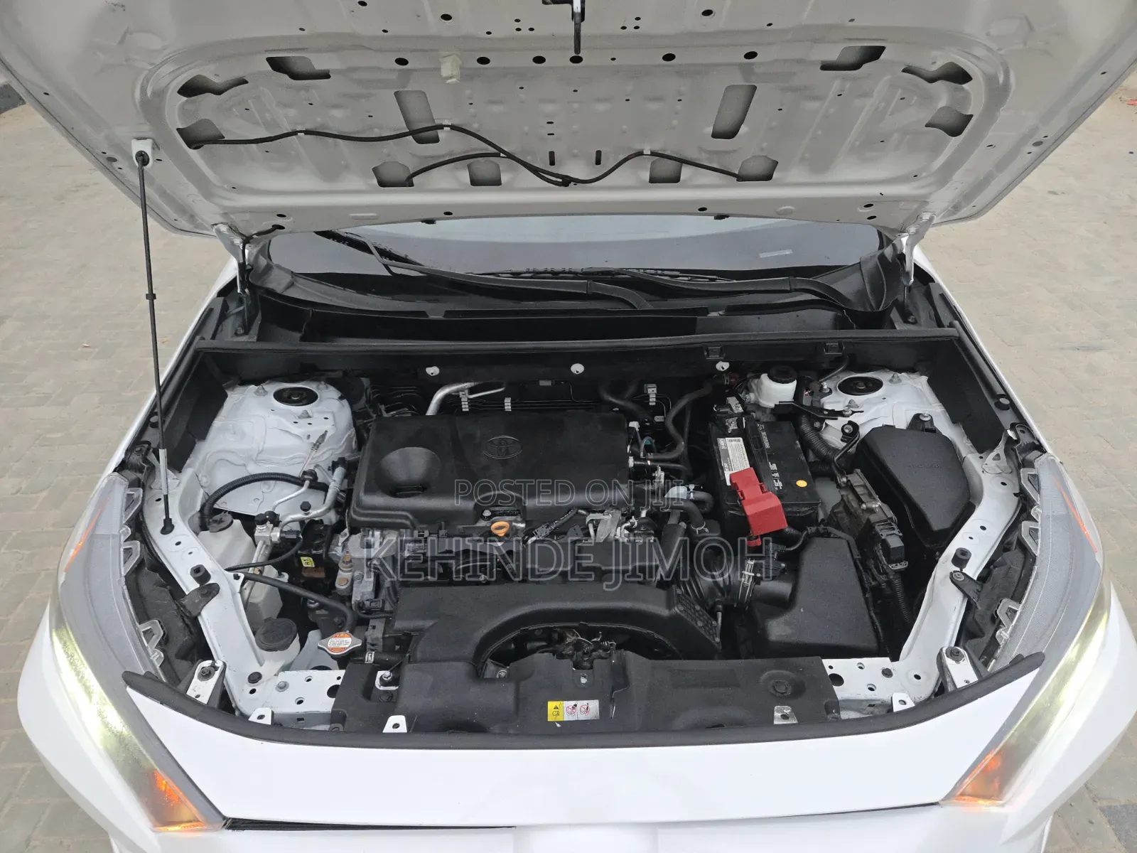 Toyota RAV4 2019 White