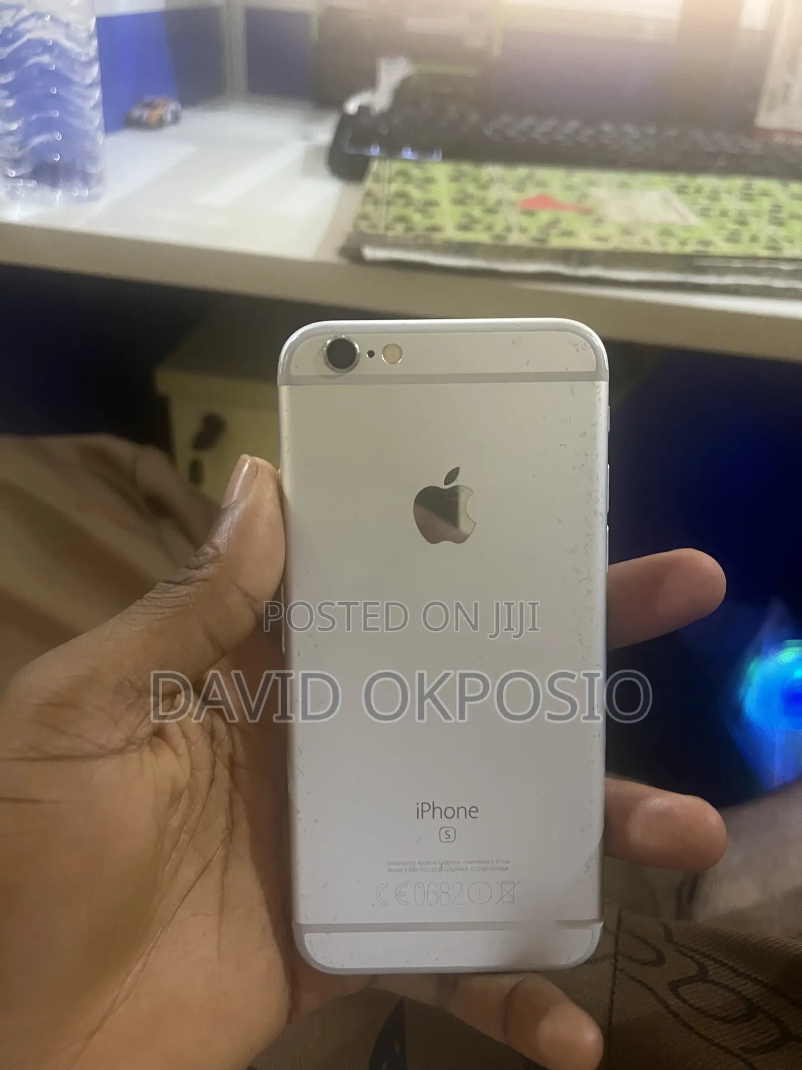 Apple iPhone 6s 64 GB Gray