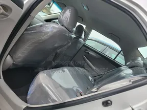 Toyota Corolla 2013 Silver
