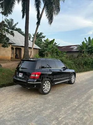 Mercedes-Benz GLK-Class 350 4MATIC 2011 Black