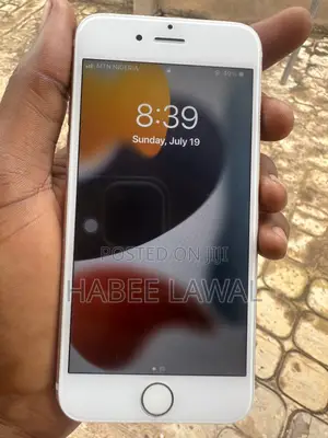 Apple iPhone 6s 64 GB Rose Gold