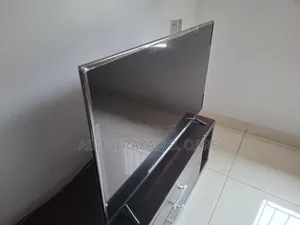 LG LED TV - 43 Inches