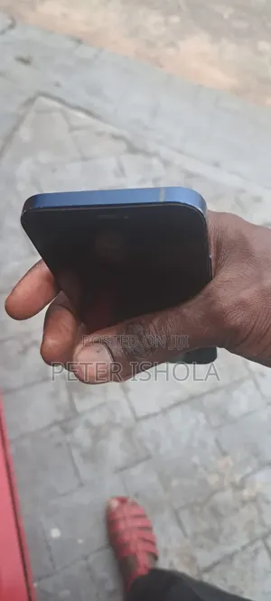 Apple iPhone 12 64 GB Blue