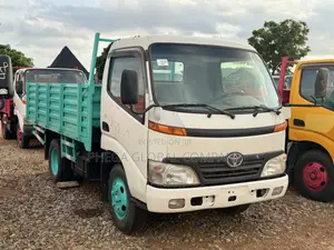 Dyna 200 Truck