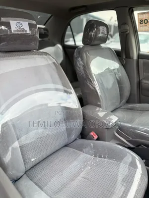 Toyota Corolla LE 2006 Gray