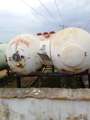 Double 2tons LPG Tanks With Construction Available for Sale