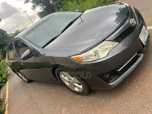 Toyota Camry 2014 Gray