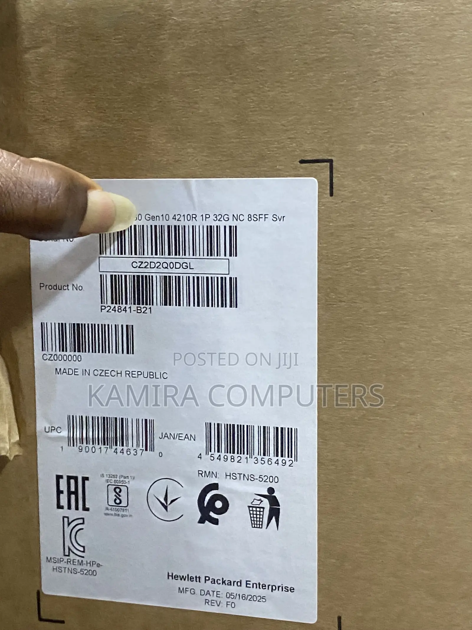New Server HP ProLiant DL380 Gen10 32GB Intel Xeon HDD 1T