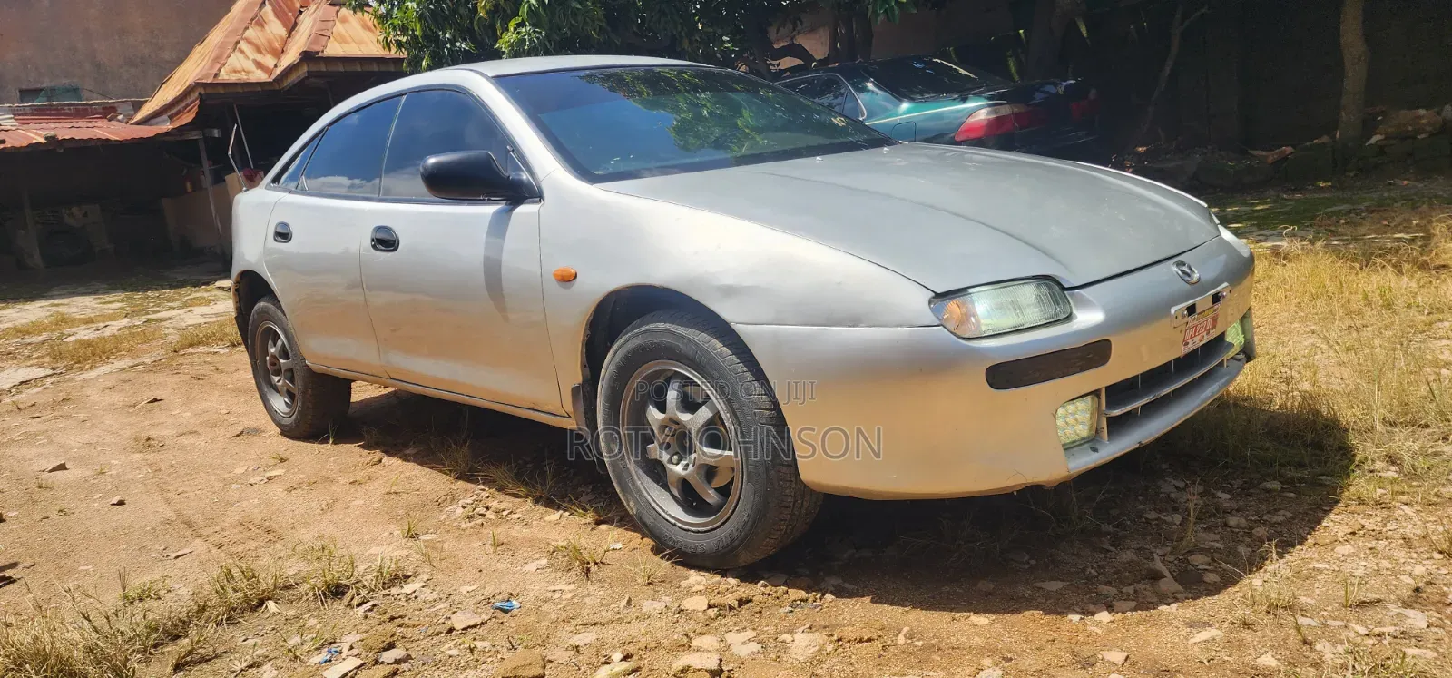 Mazda 323 2000 Silver