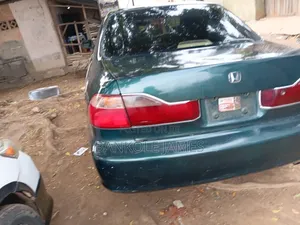 Honda Accord 2000 Green
