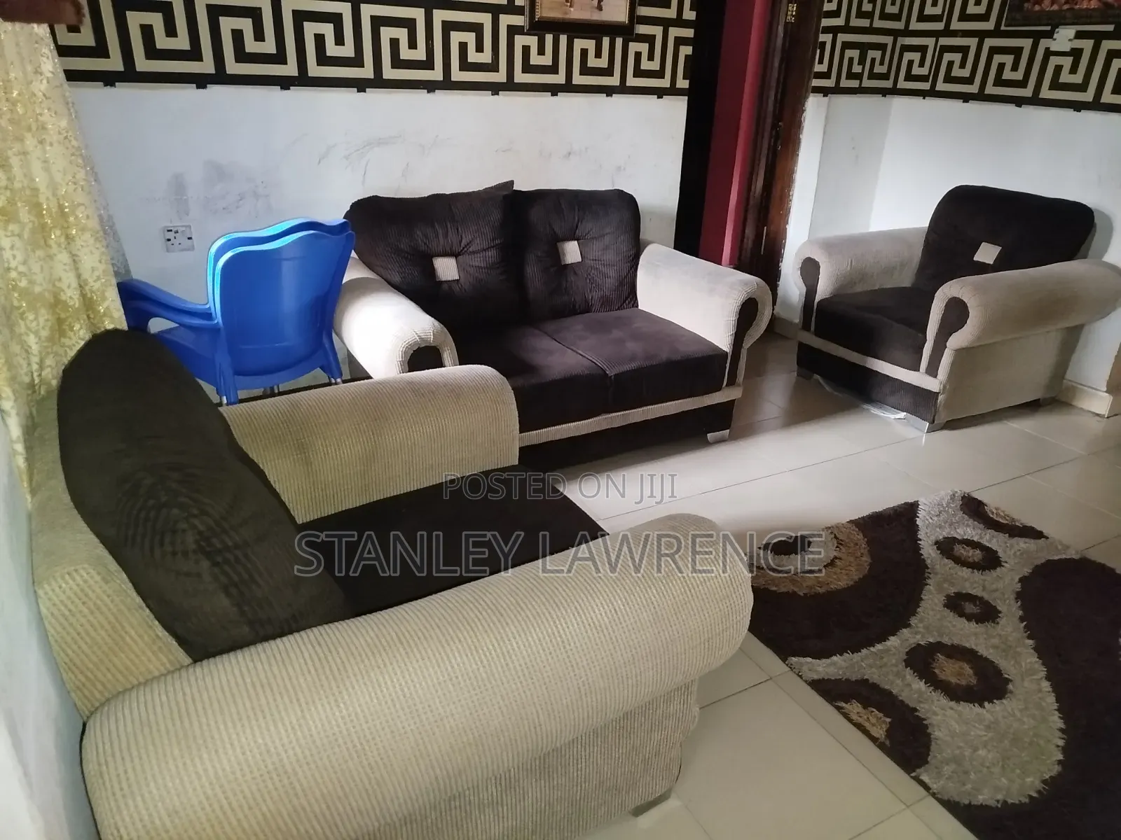 3 Seater Chairs
