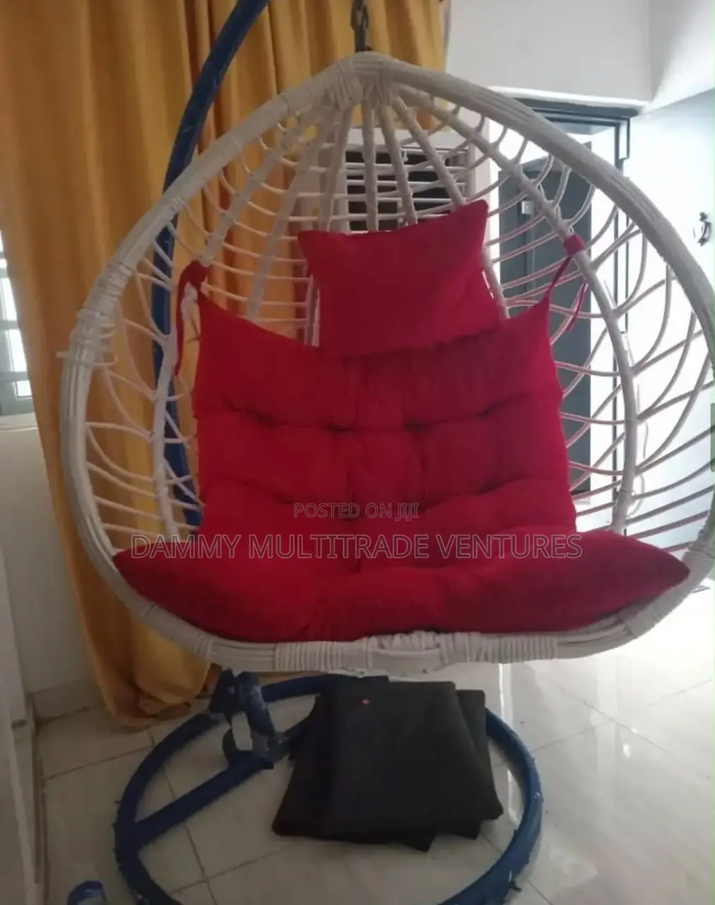 Hanging Egg Chair