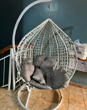 Hanging Egg Chair