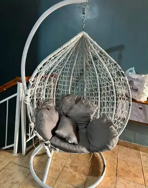 Hanging Egg Chair