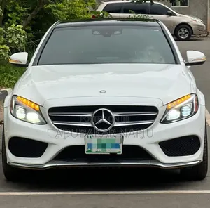 Mercedes-Benz C400 4Matic AWD Sedan (3.0L V6 7A) 2015 White
