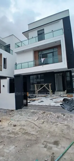 5bdrm Duplex in Chevron Toll-Gate for sale
