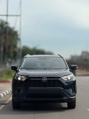 Toyota RAV4 2021 Black